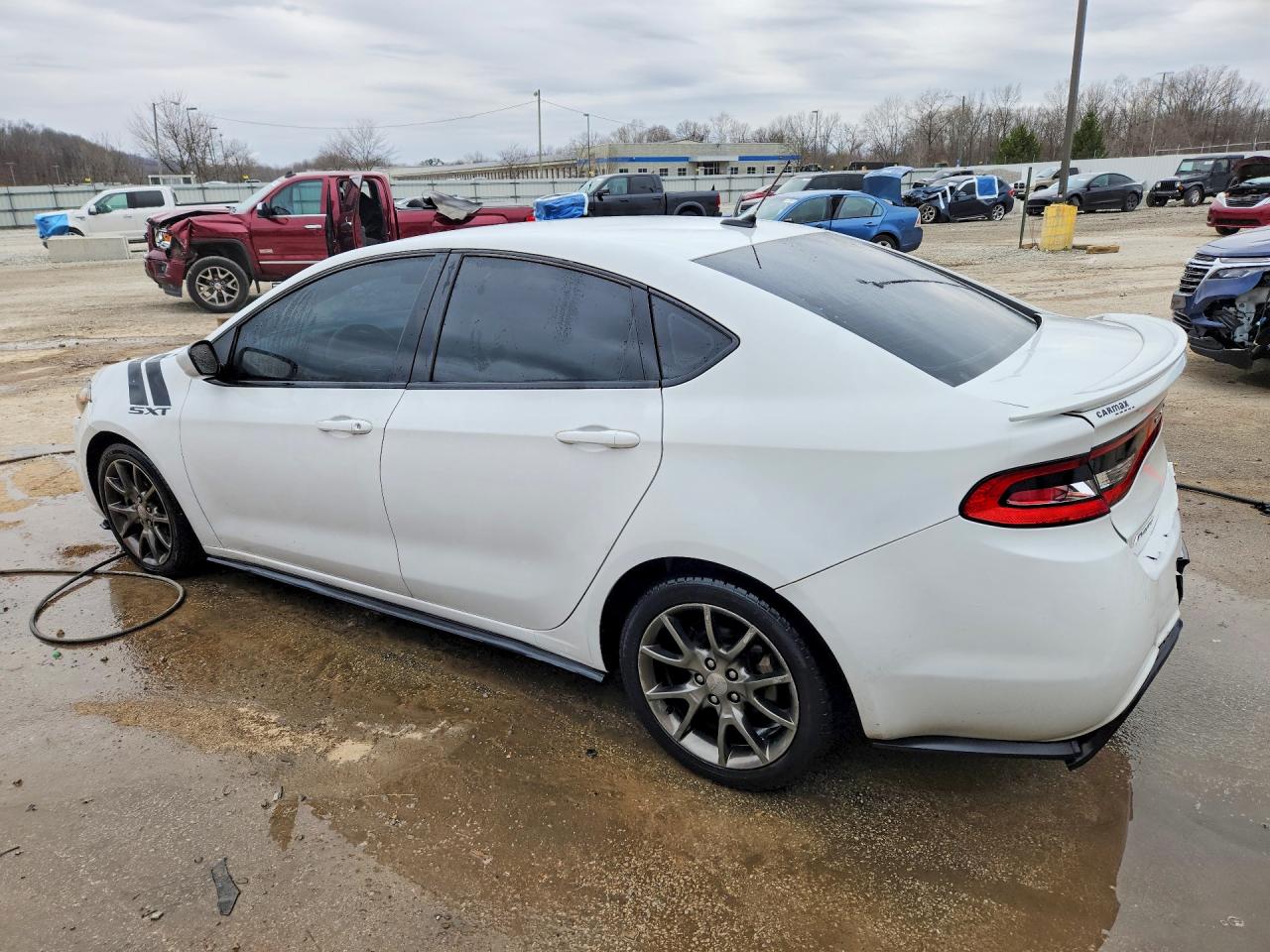 Dodge Dart Sxt