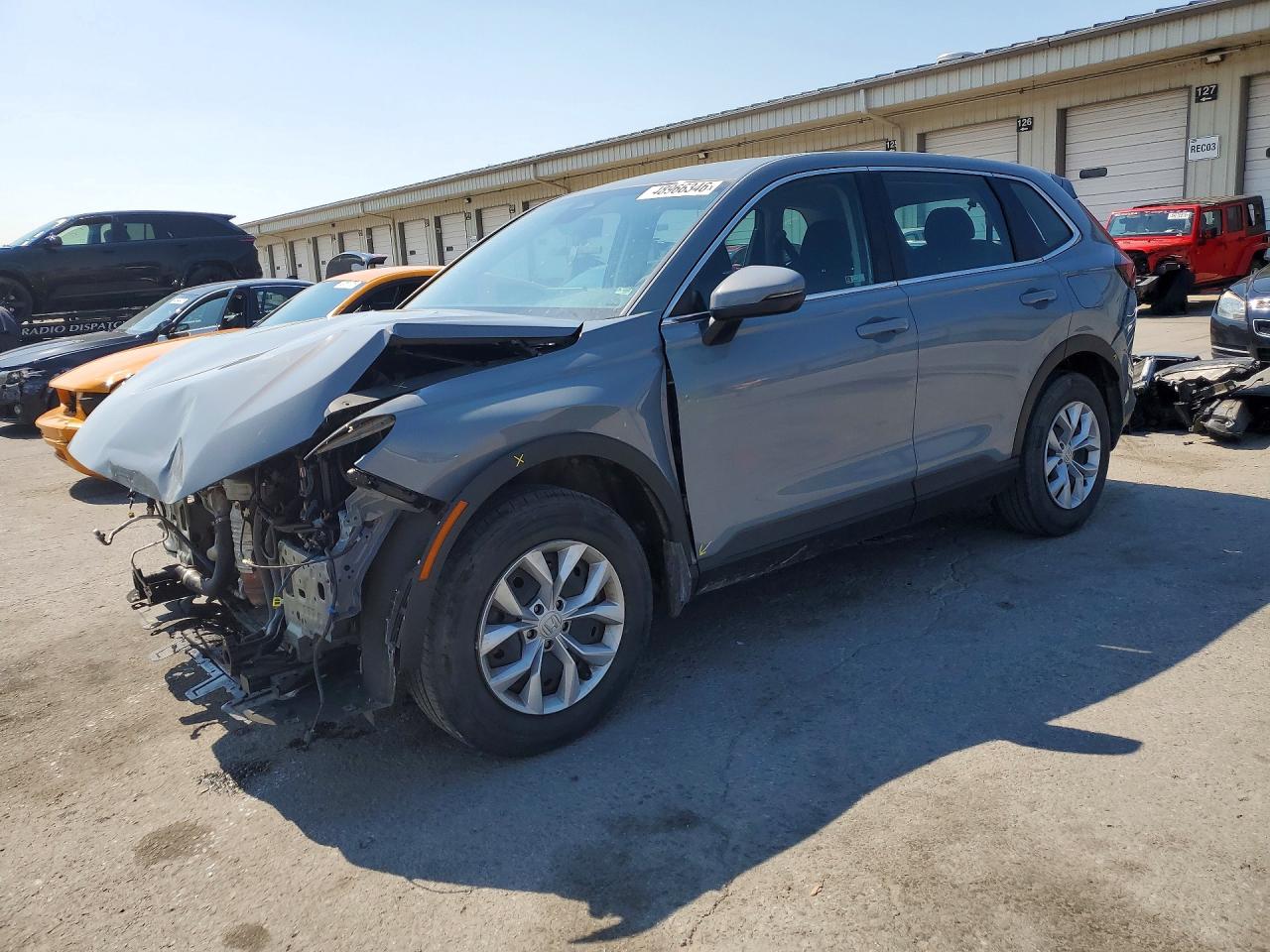 Salvage Honda Crv Image