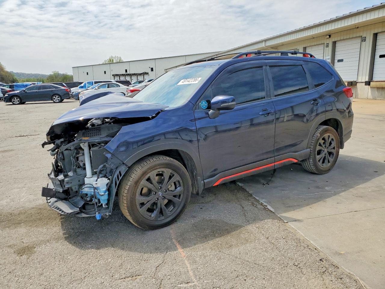 Salvage Subaru Forester Image