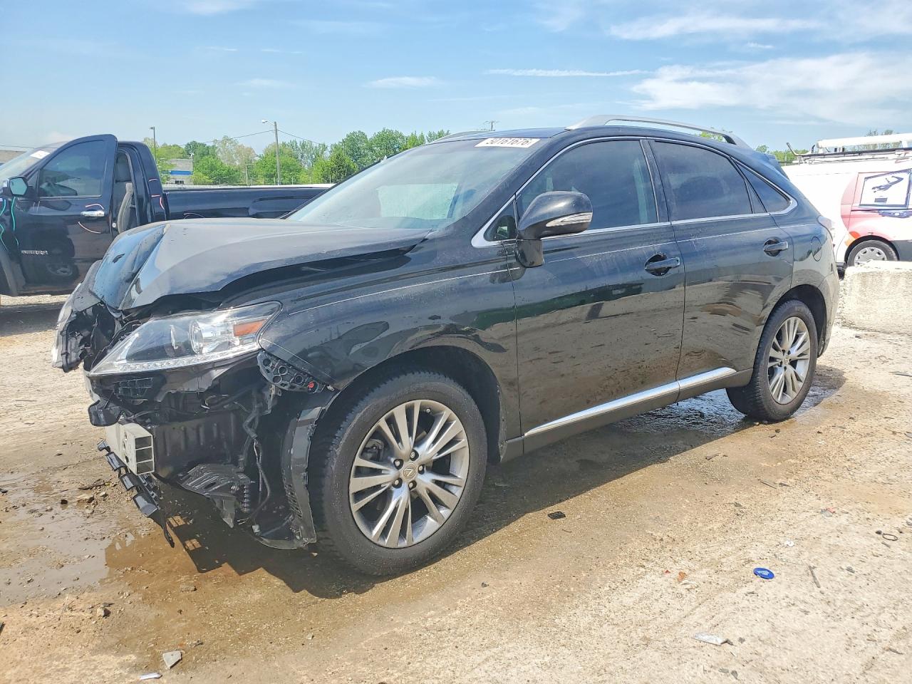 Salvage Lexus RX Image