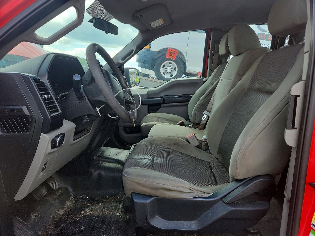 Ford F-150 Super Cab