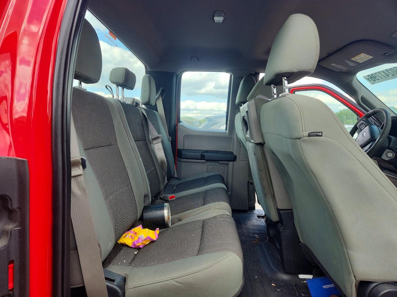 Ford F-150 Super Cab