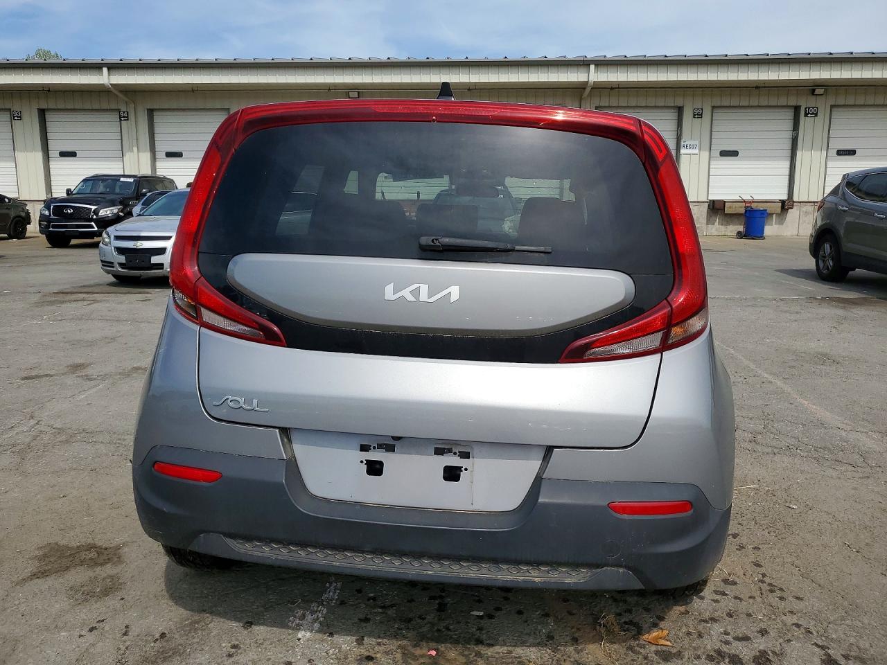 Kia Soul Lx