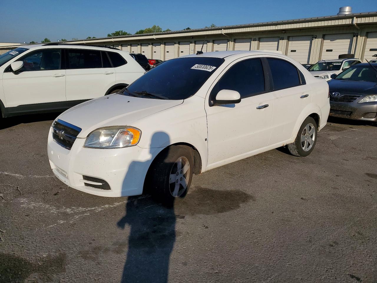 Salvage Chevrolet Aveo Image