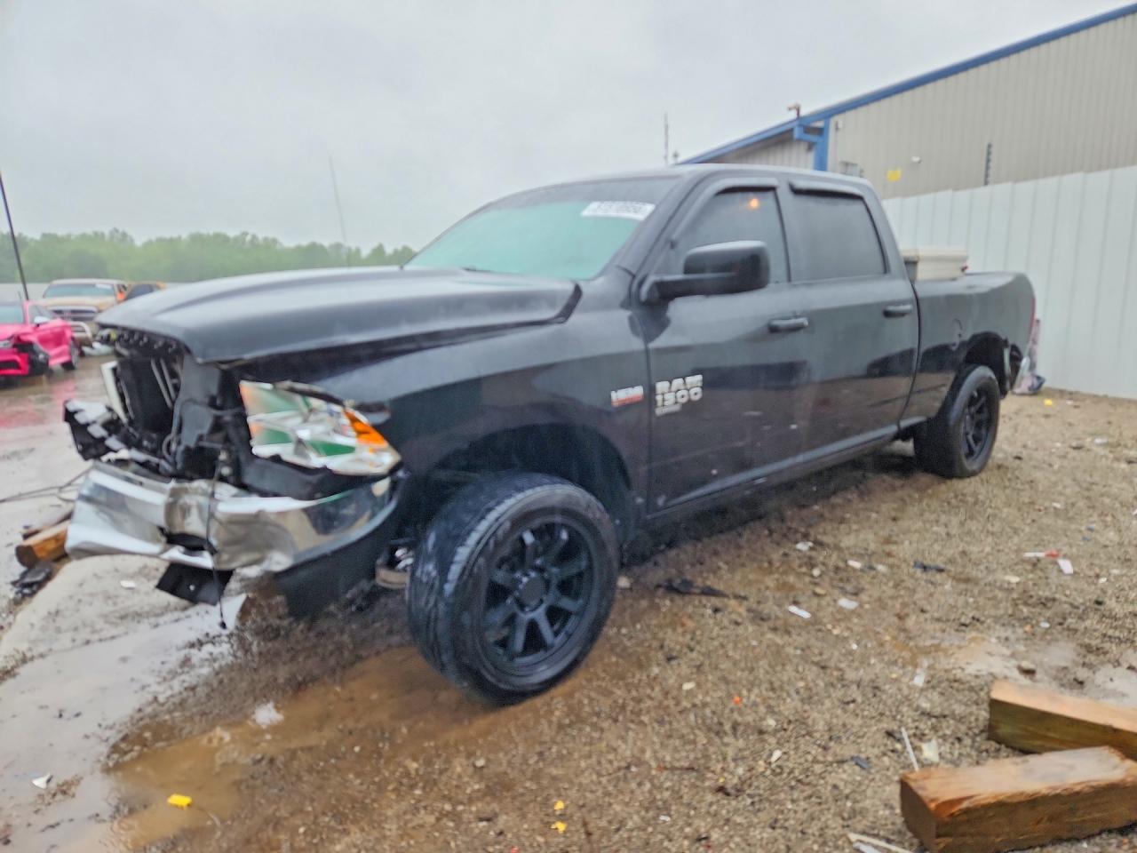 Salvage Ram 1500 Image