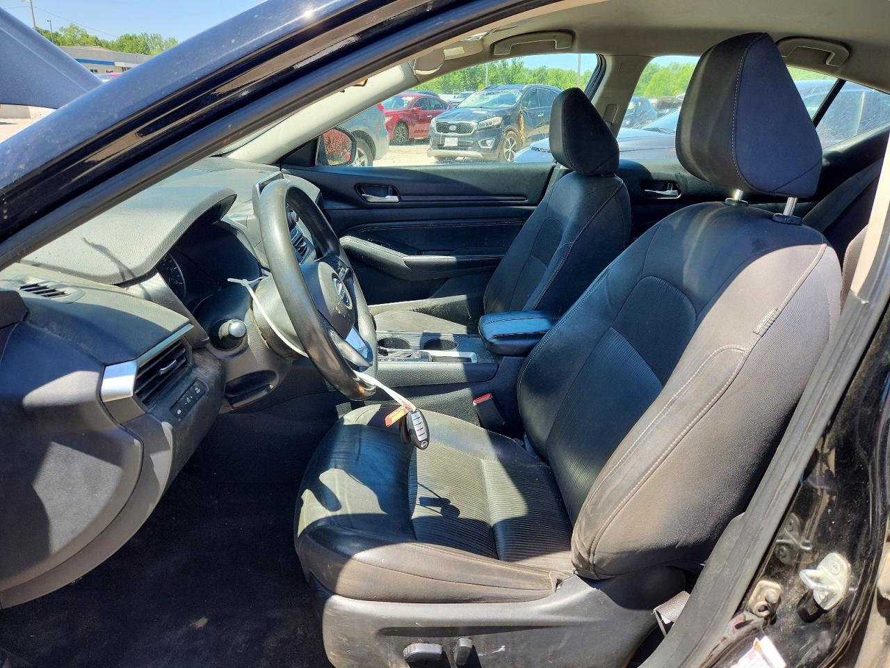Nissan Altima S