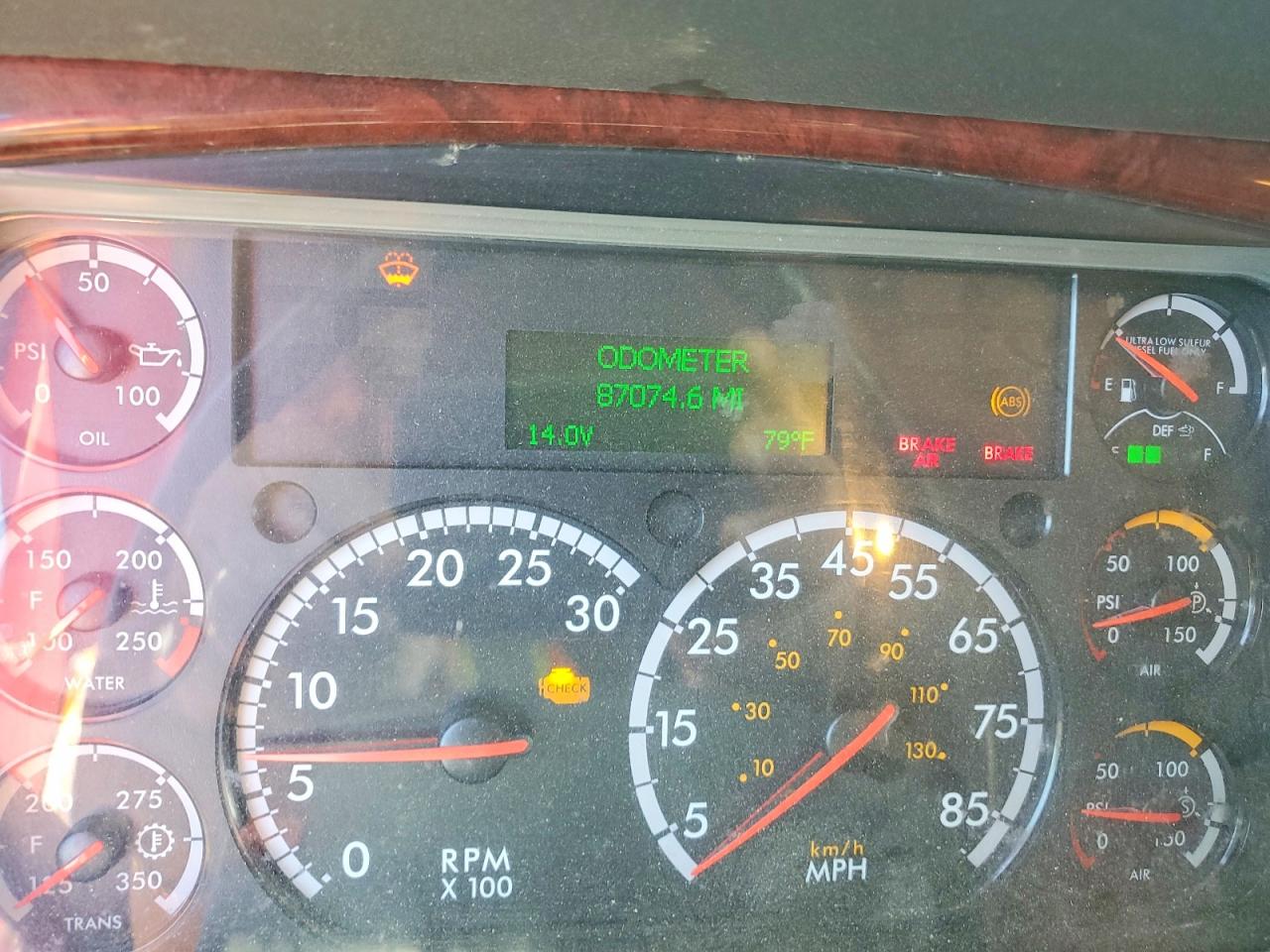 Freightliner 114sd
