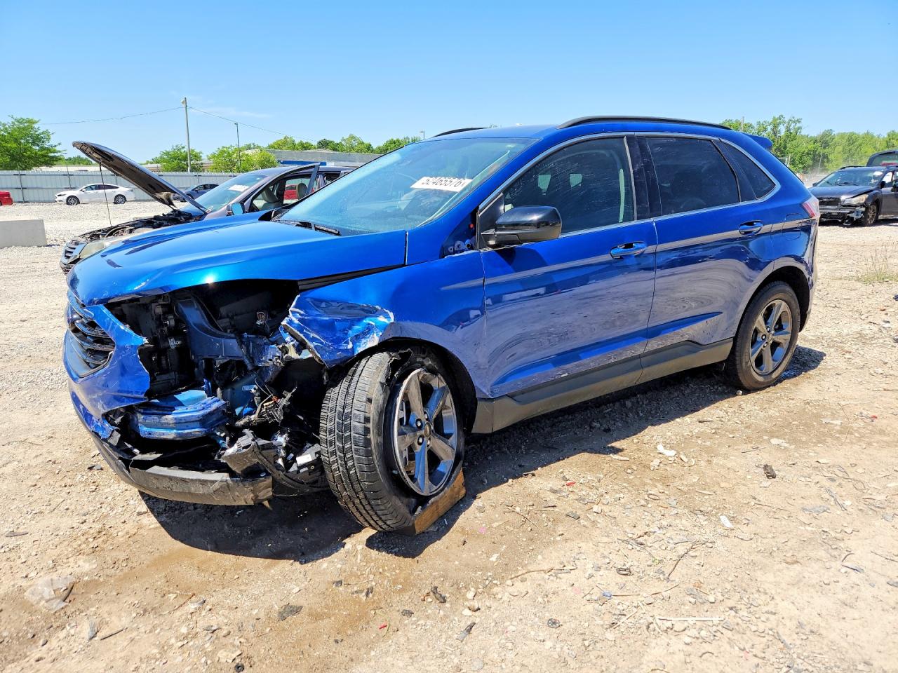 Salvage Ford Edge Image