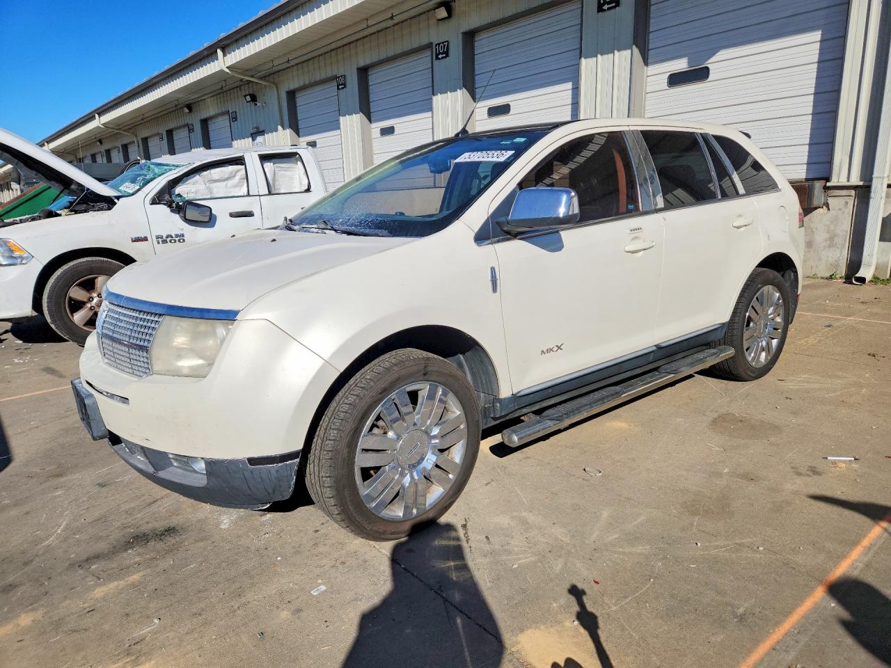 Salvage Lincoln MKX Image