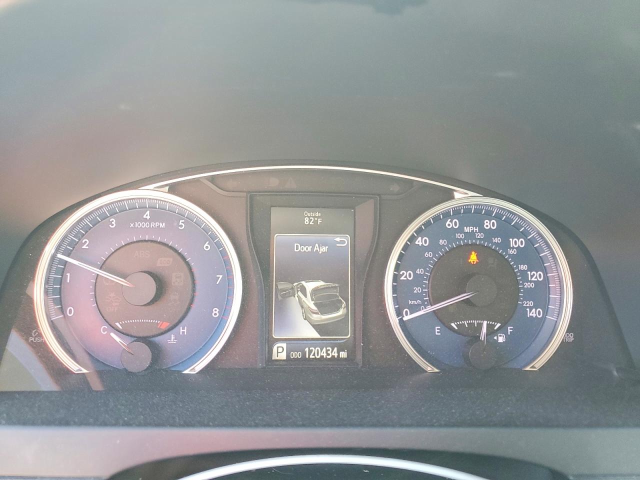 Toyota Camry Le
