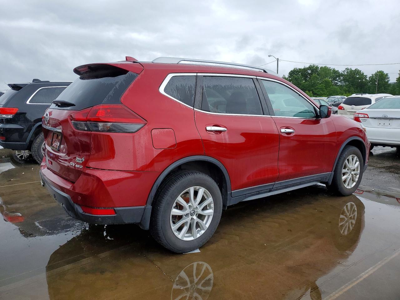 Nissan Rogue Sv