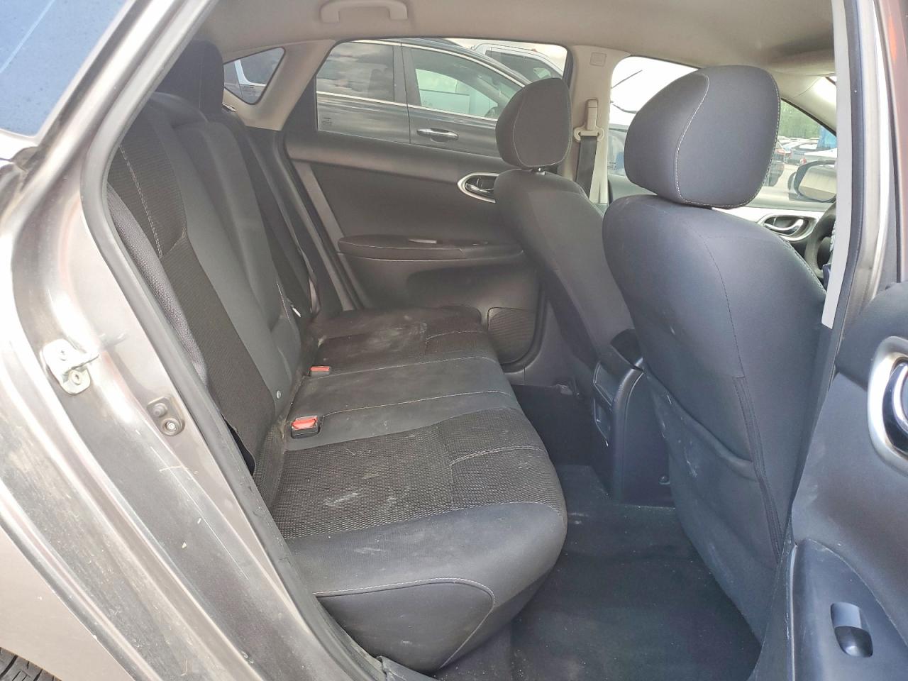 Nissan Sentra S