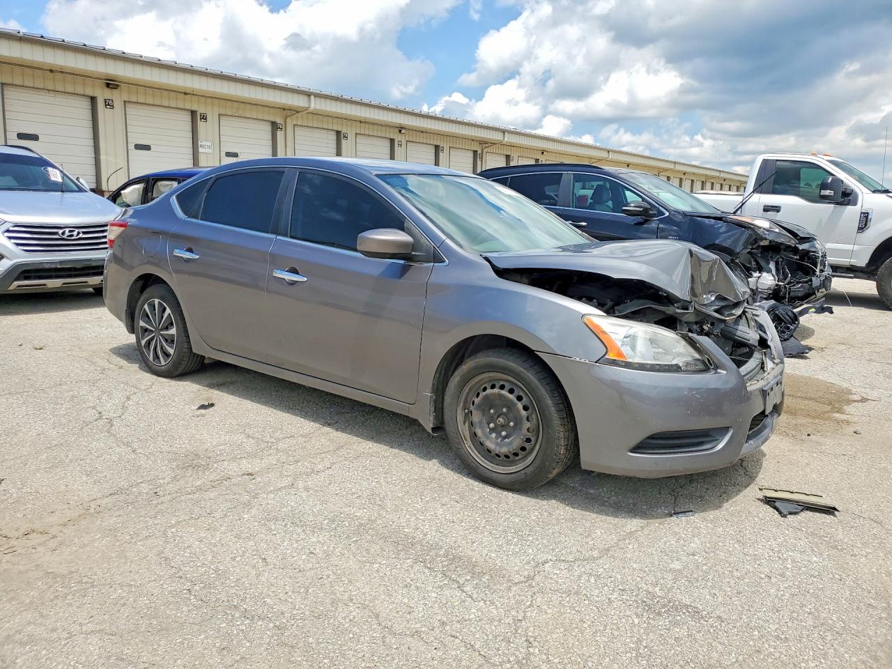 Nissan Sentra S