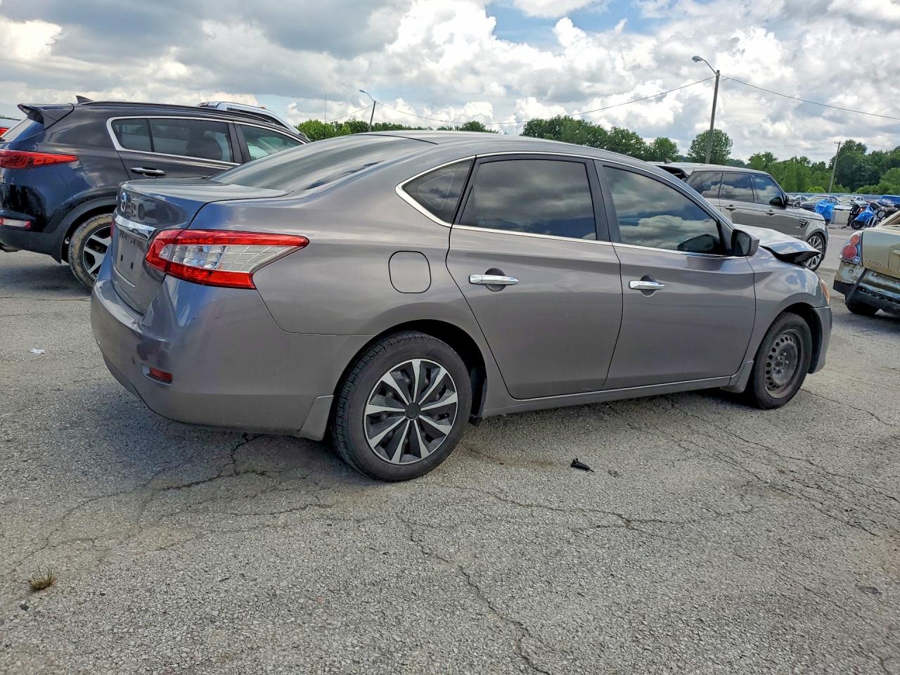 Nissan Sentra S