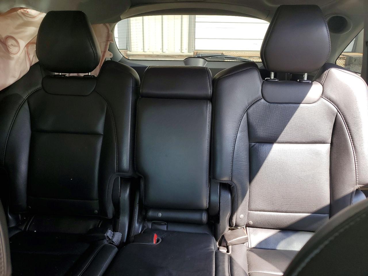 Acura MDX Advance