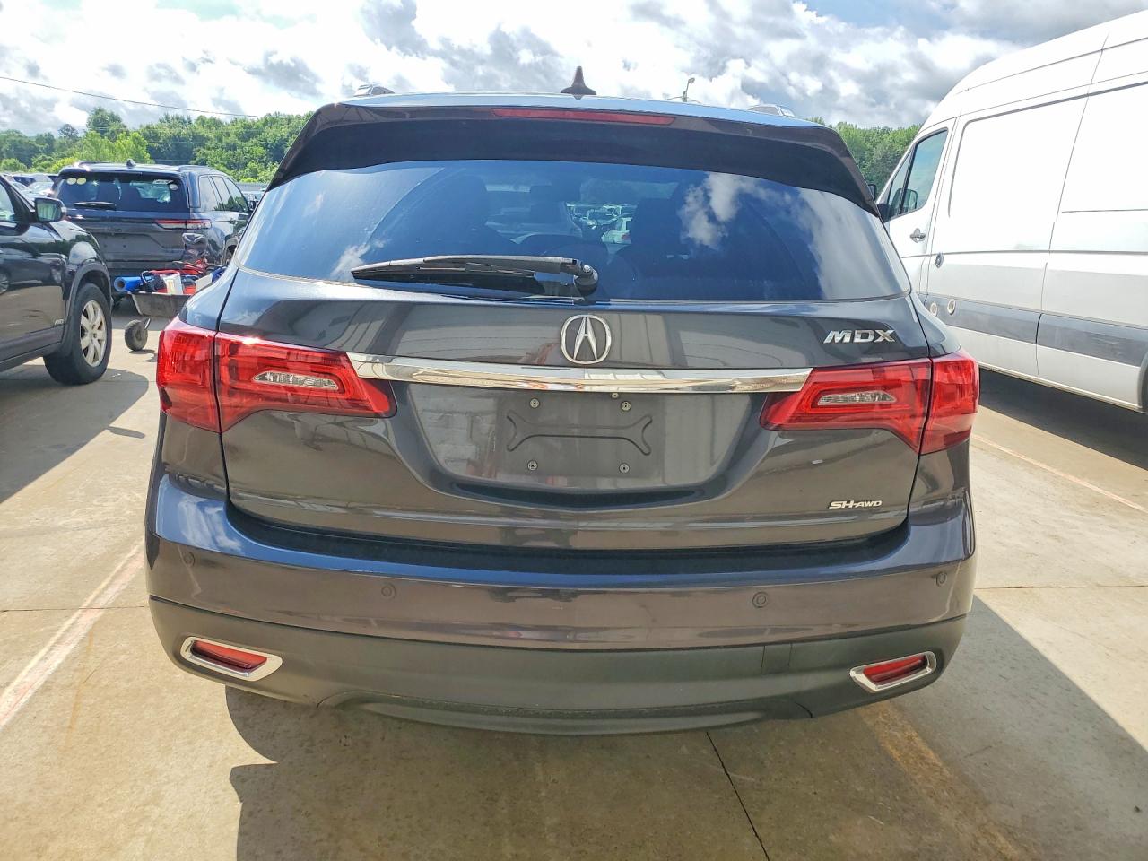 Acura MDX Advance