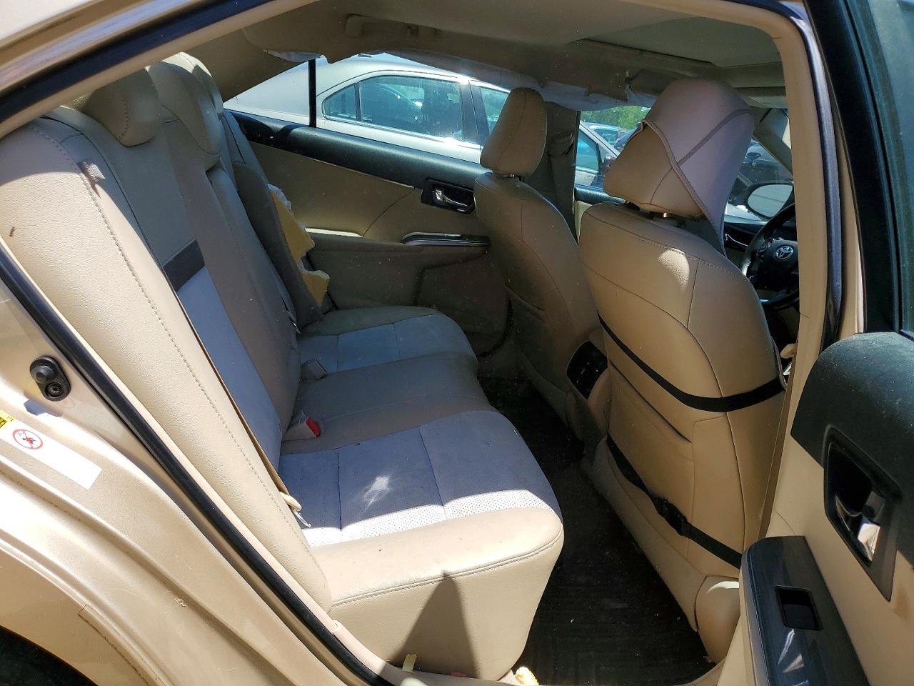 Toyota Camry Xle