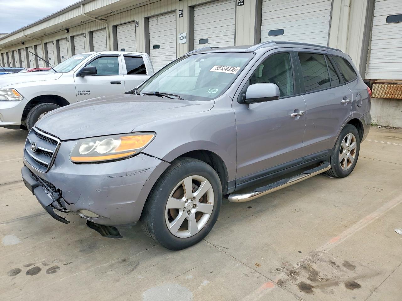 Salvage Hyundai SANTA FE Image