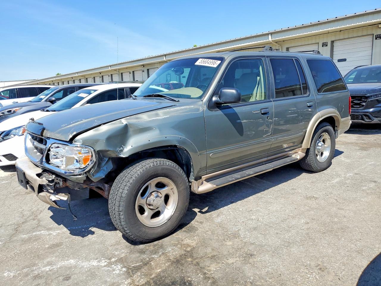 Salvage Ford Explorer Image
