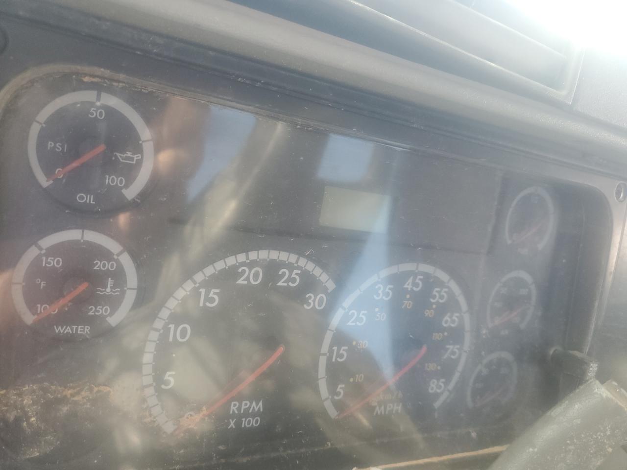 Freigliner 2500