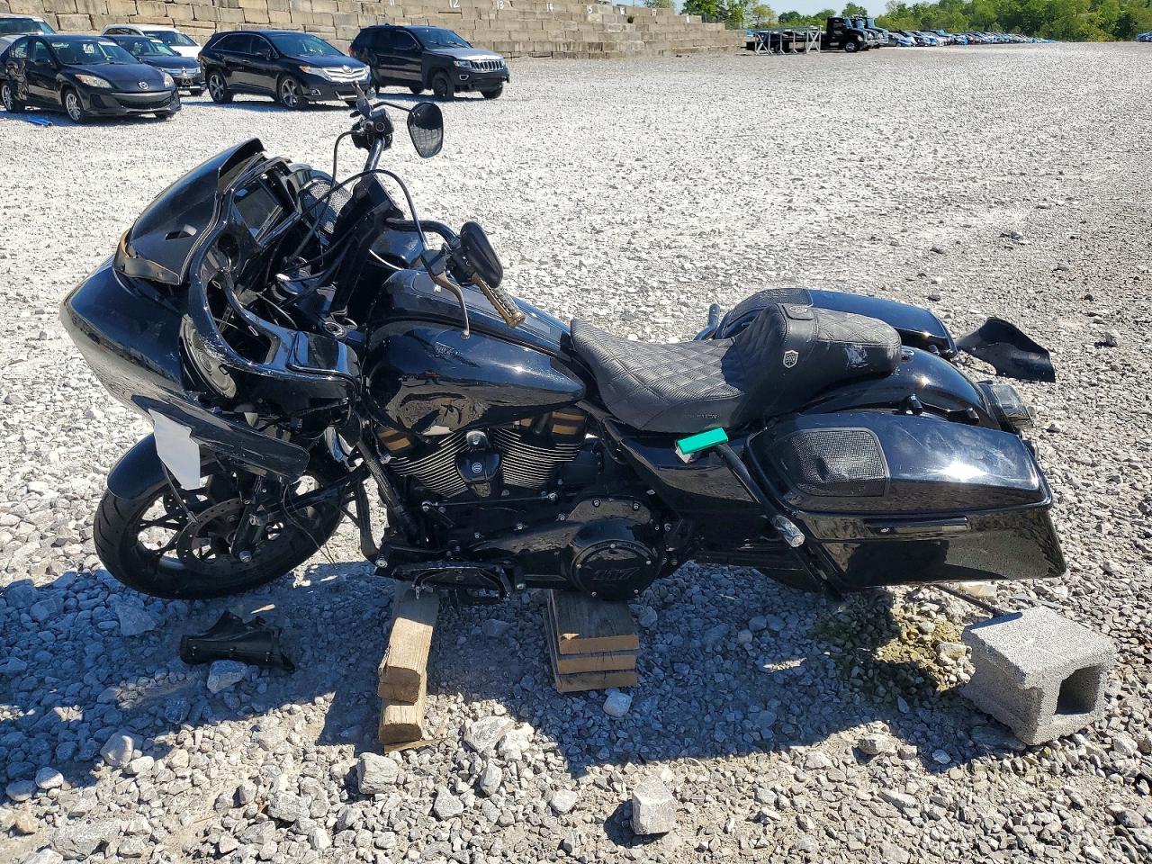 Harley-Davidson Fltrxst