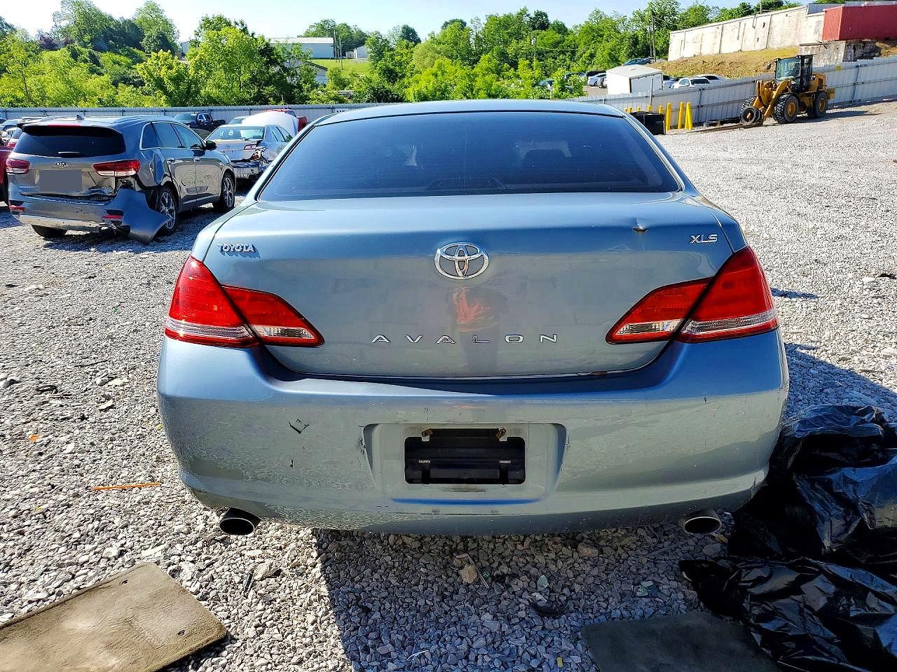 Toyota Avalon Xls