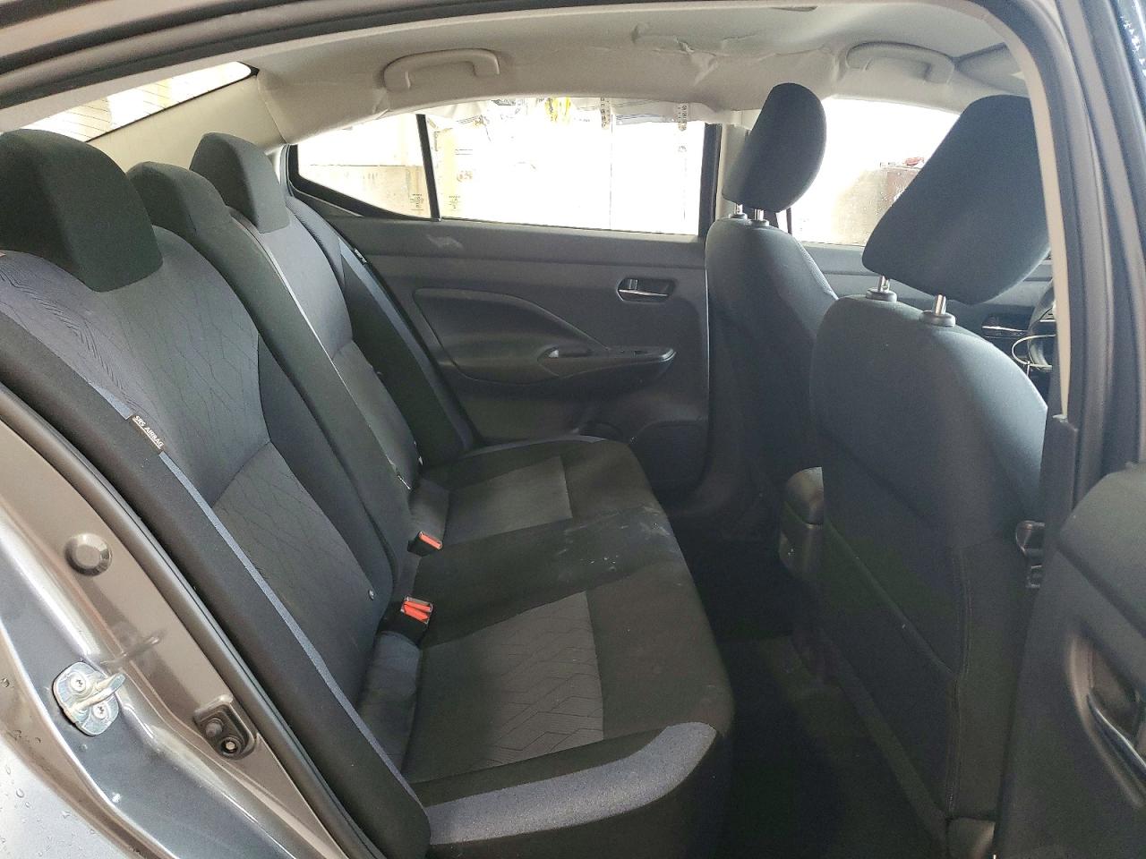 Nissan Versa Sv