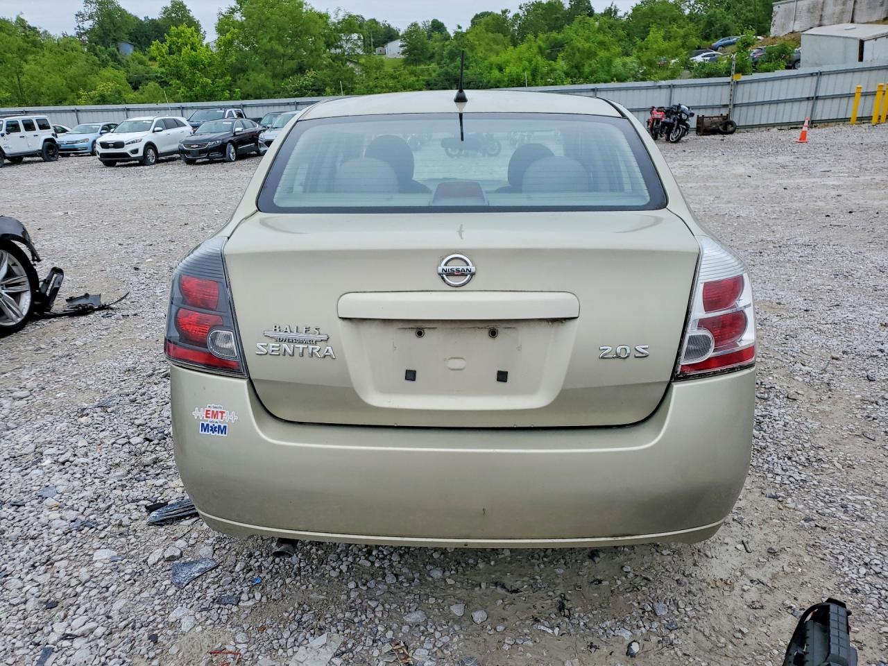 Nissan Sentra 2.0