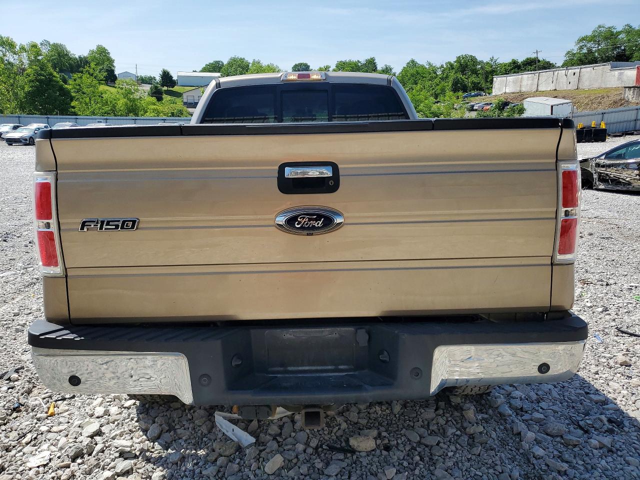 Ford F-150 Super Cab