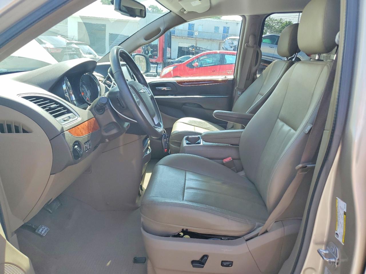 Chrysler Minivan Touring
