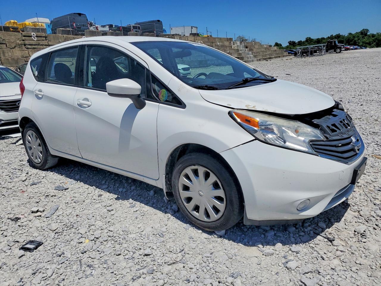 Nissan Versa Sv