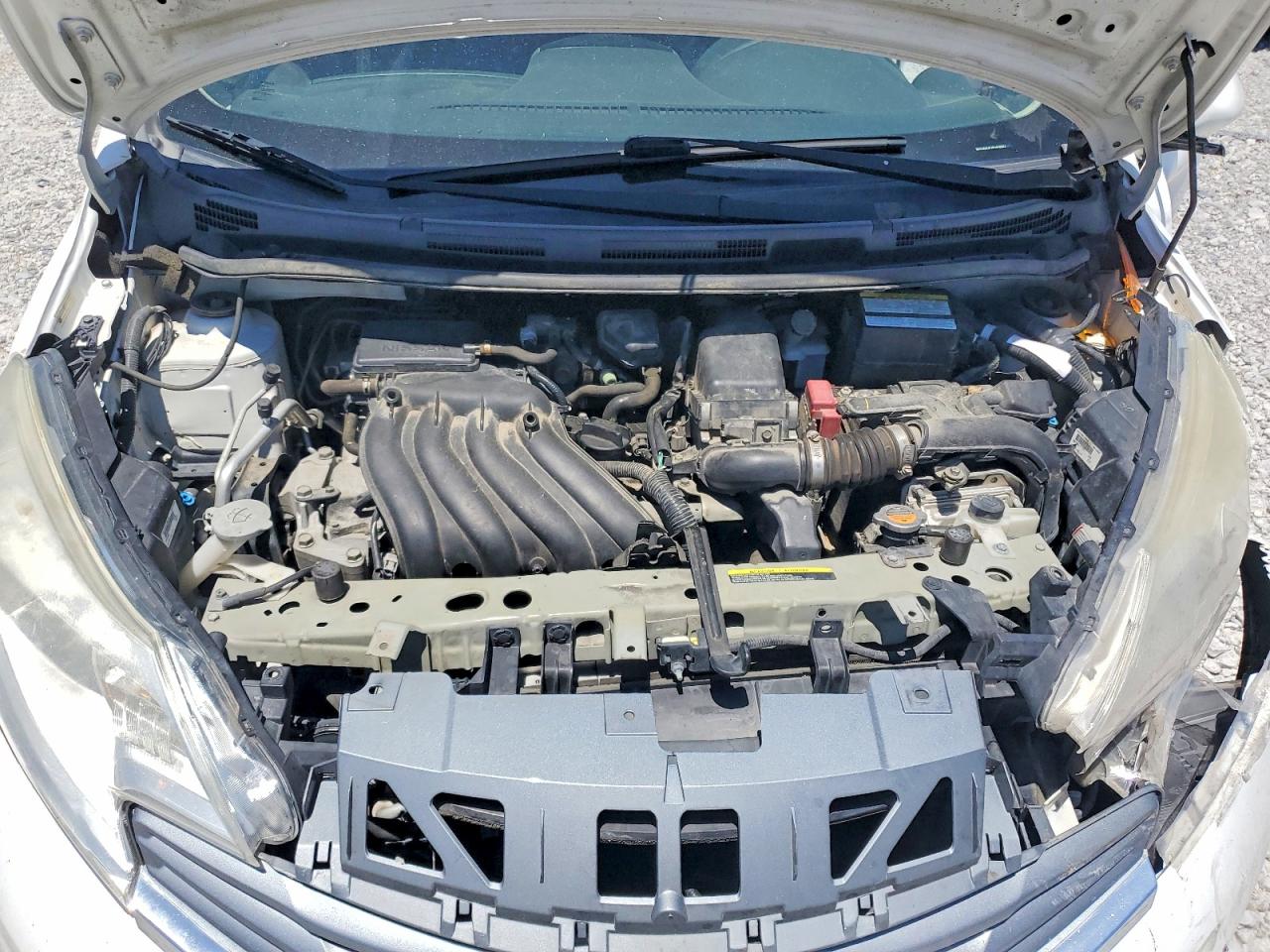 Nissan Versa Sv