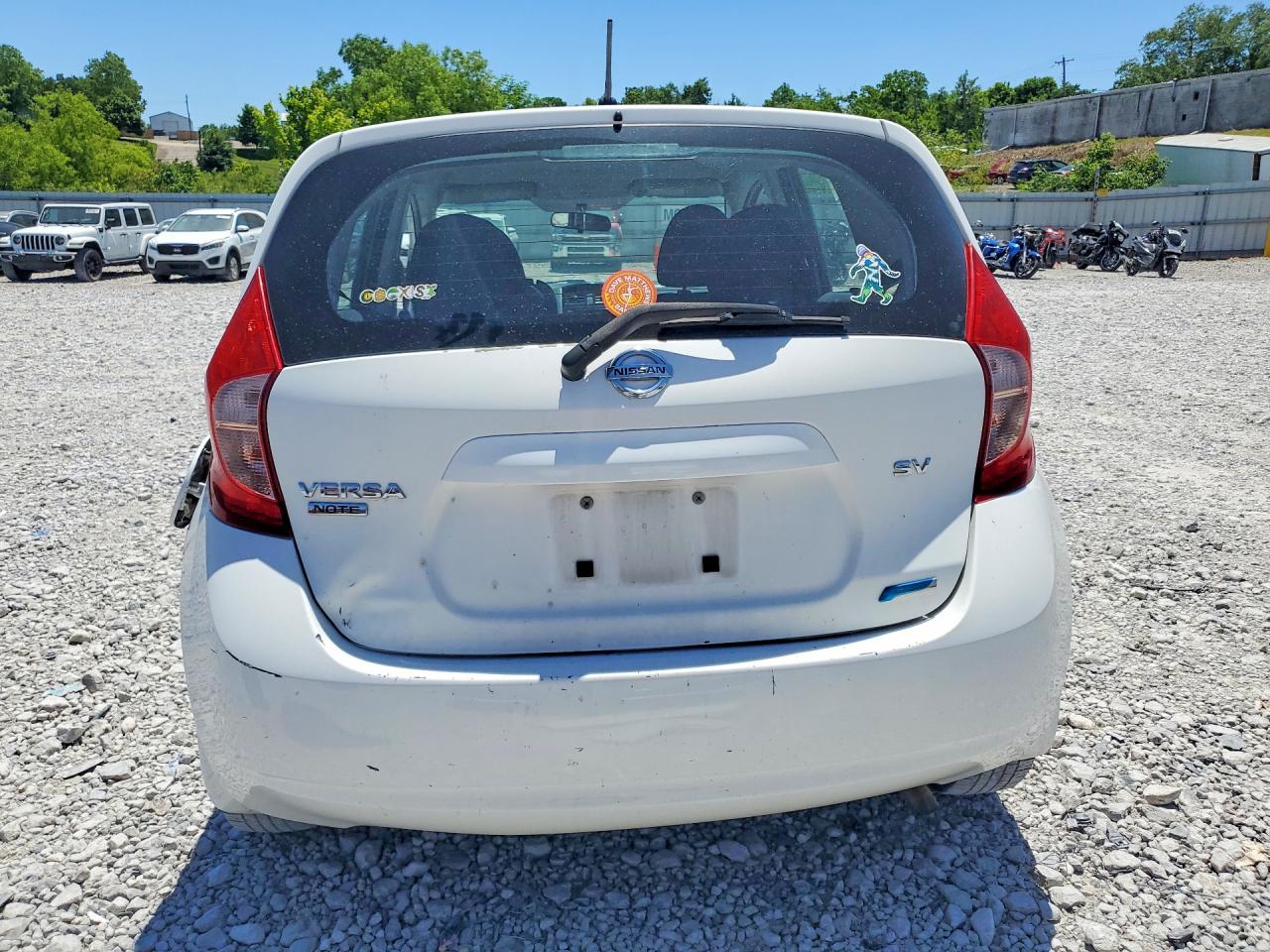 Nissan Versa Sv