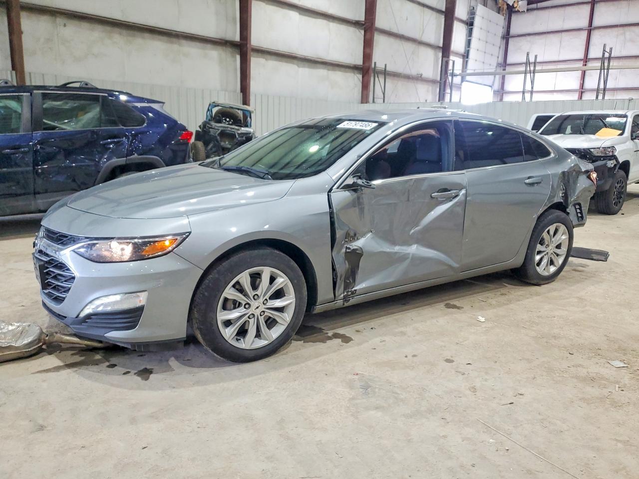 Salvage Chevrolet Malibu Image