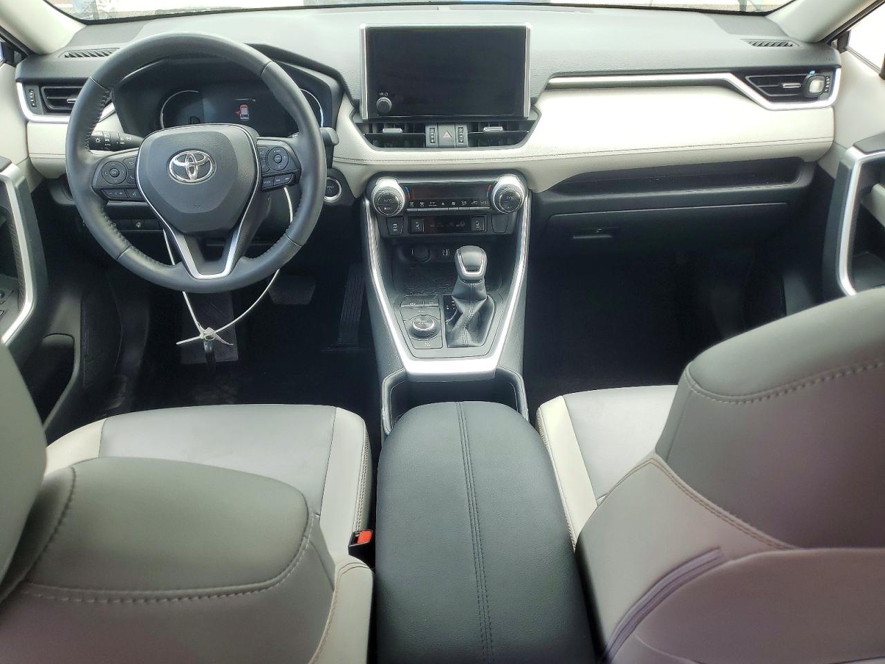 Toyota RAV4 Xle Premium