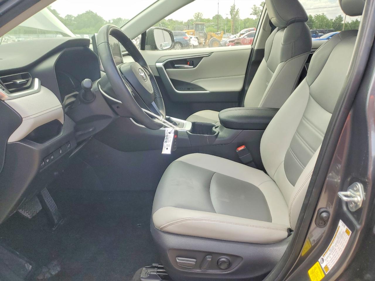 Toyota RAV4 Xle Premium