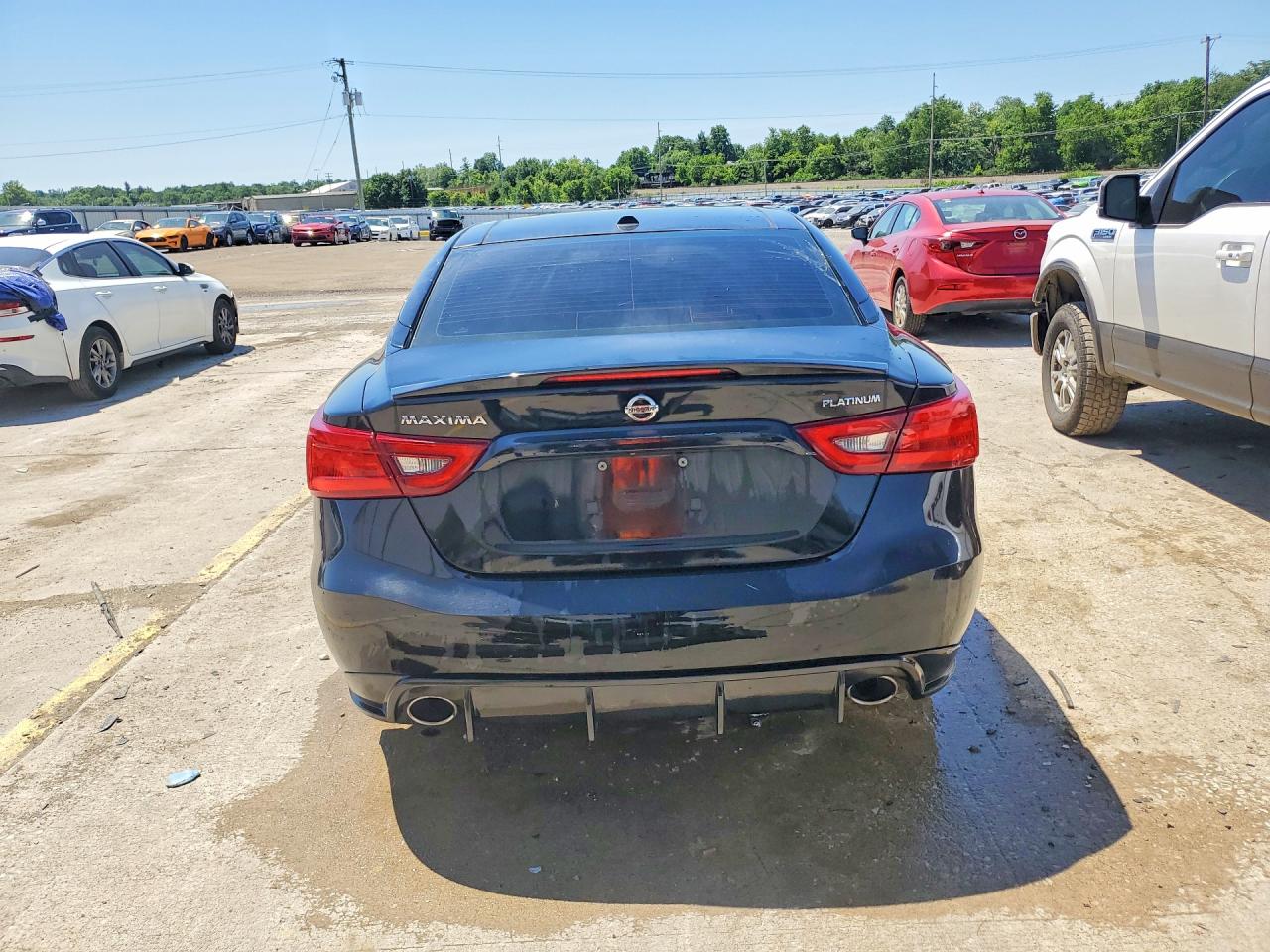 Nissan Maxima Platinum