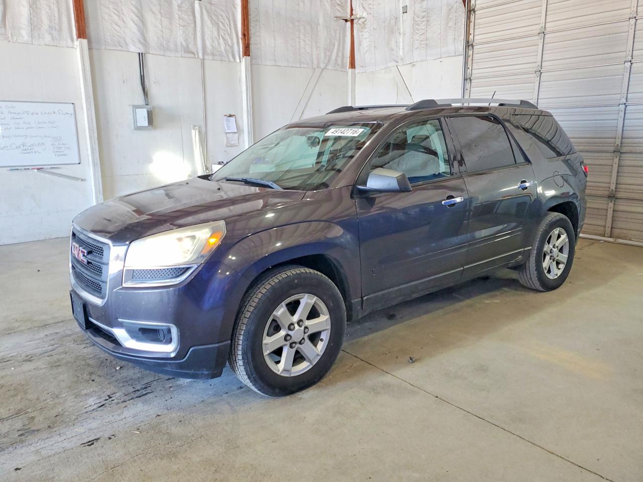 Salvage GMC Acadia Image