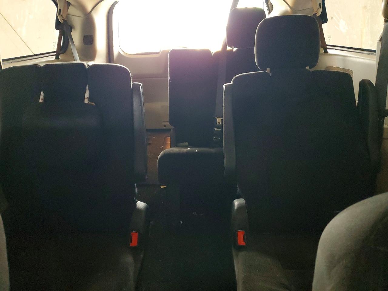 Dodge Caravan Sxt
