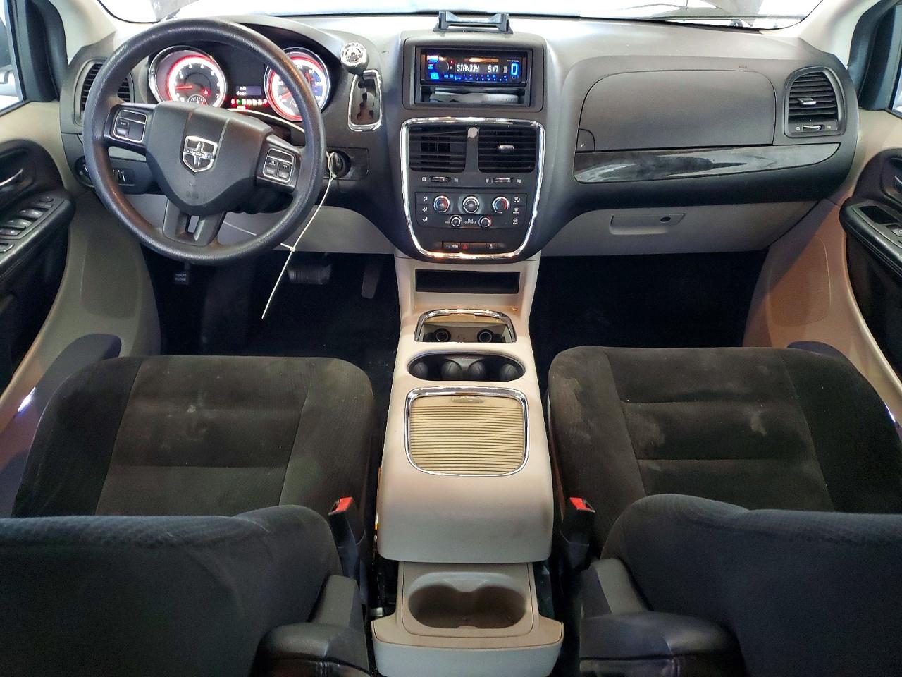 Dodge Caravan Sxt