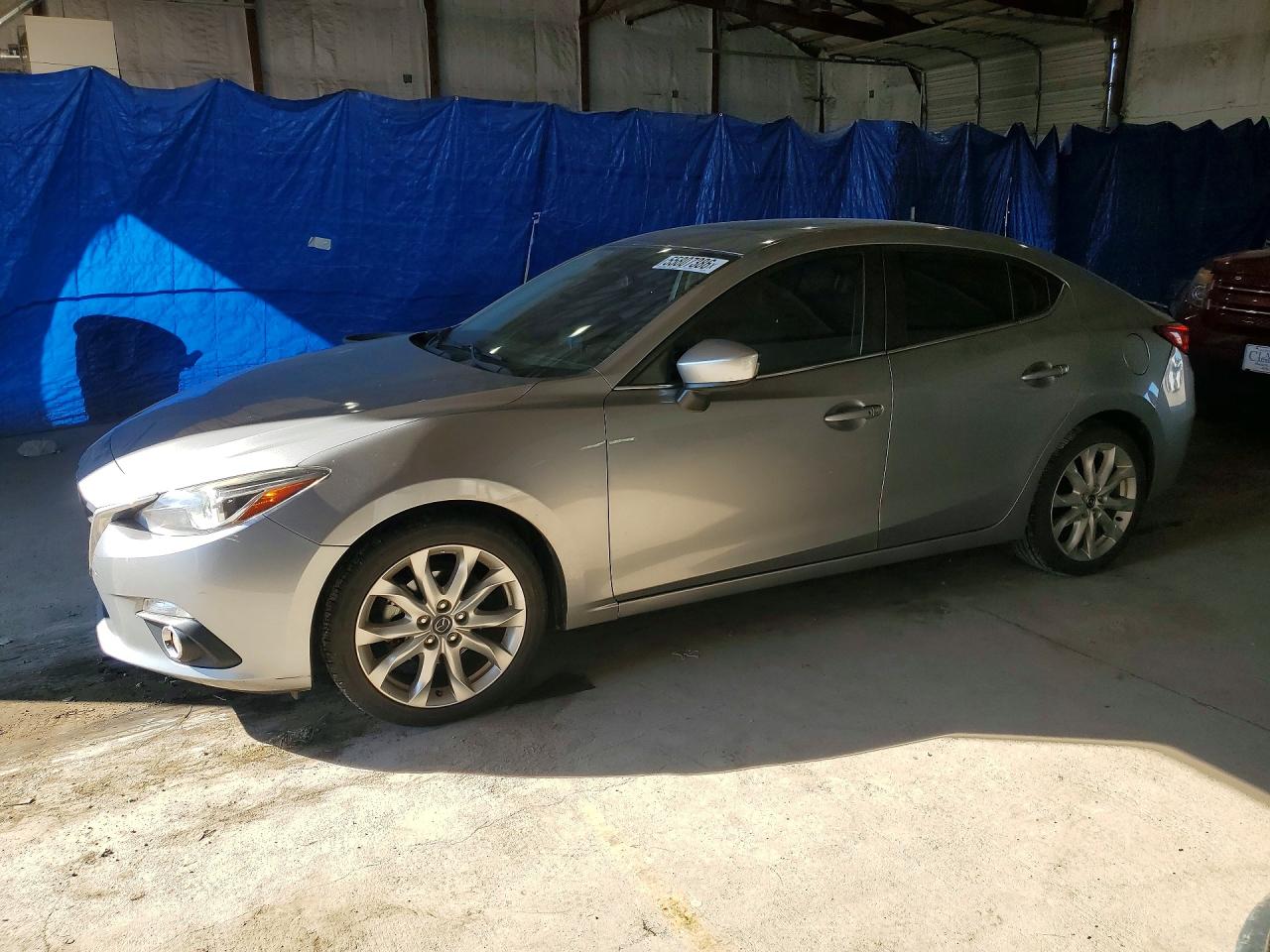 Salvage Mazda 3 Image