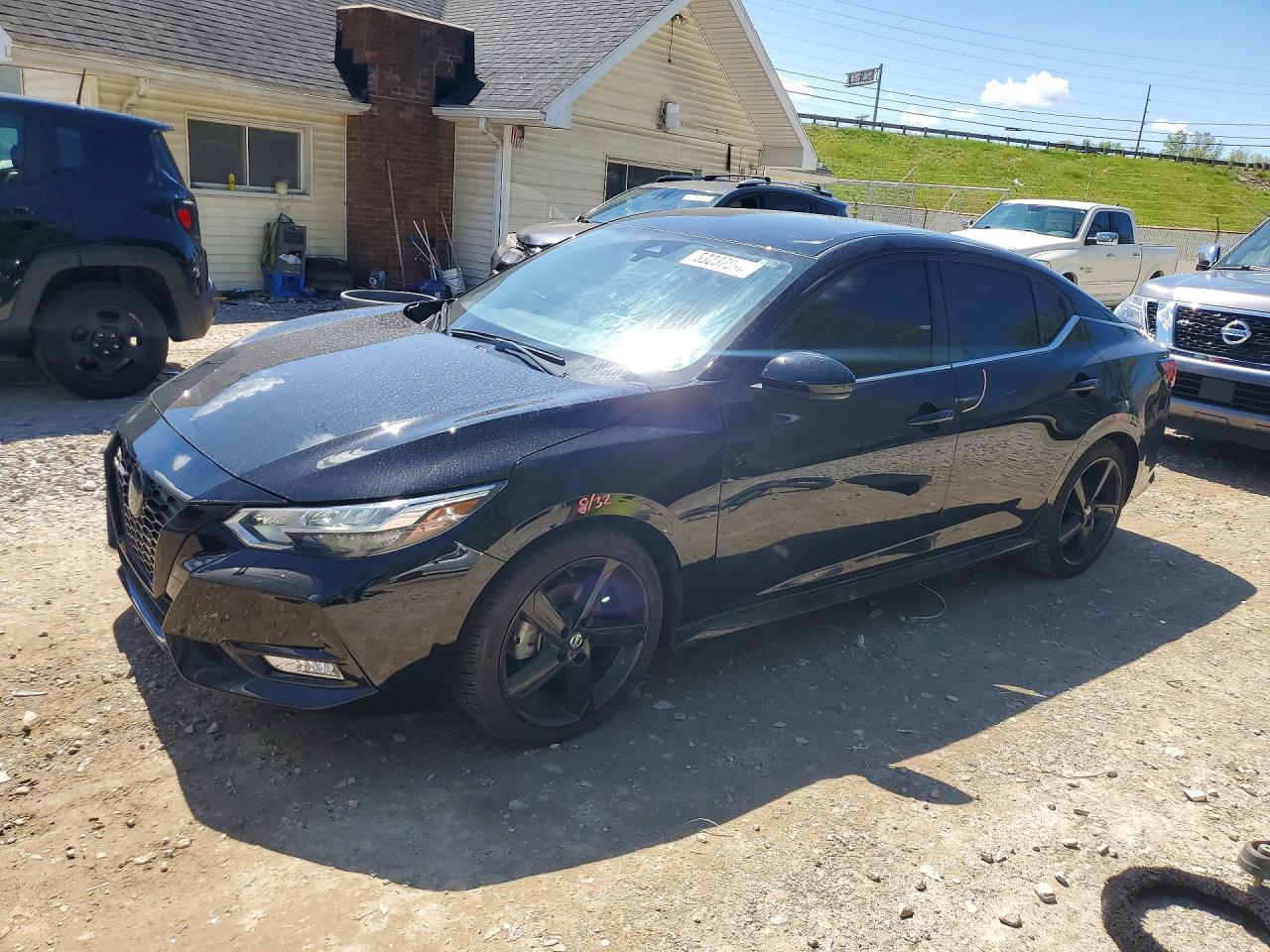 Salvage Nissan Sentra Image