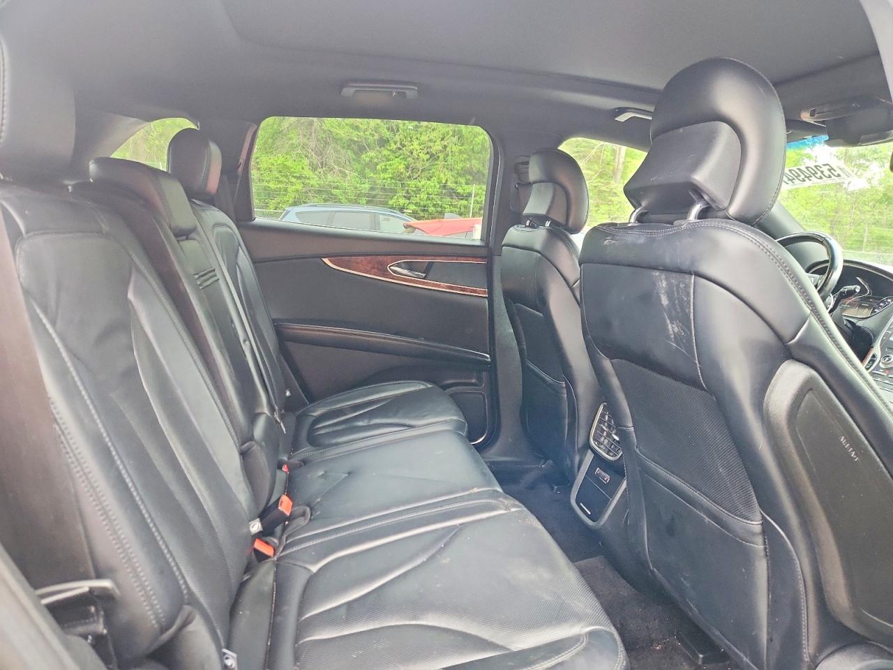 Lincoln MKX Reserve