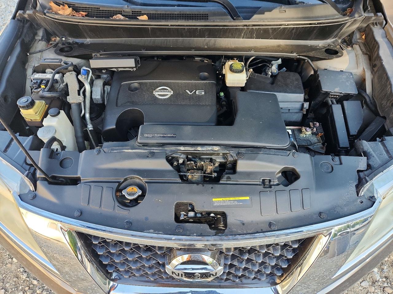 Nissan Pathfinder S