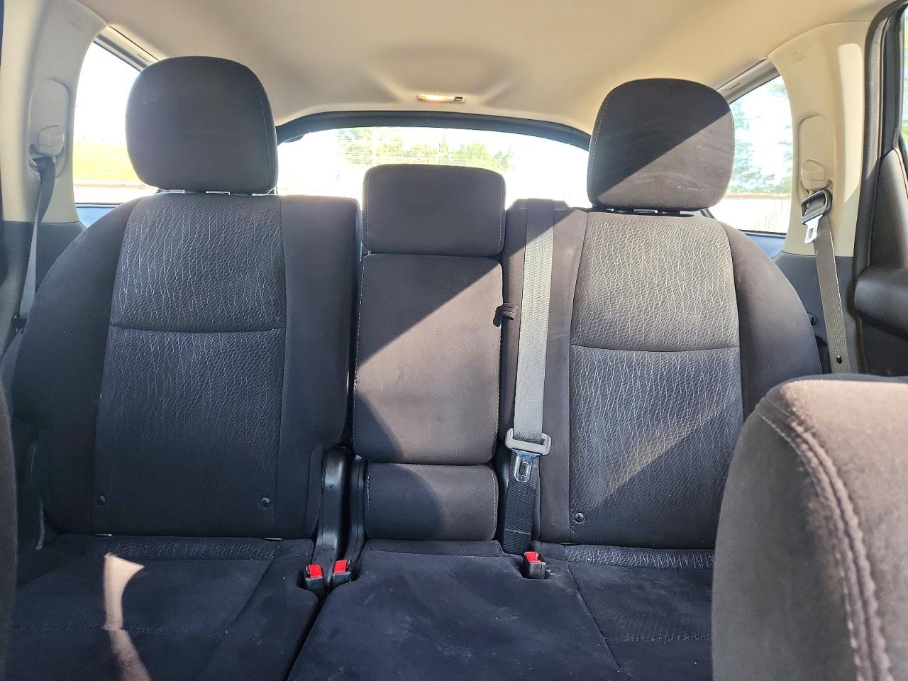 Nissan Pathfinder S
