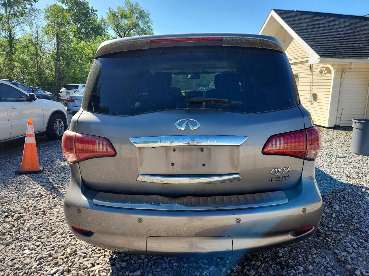 INFINITI Qx Base