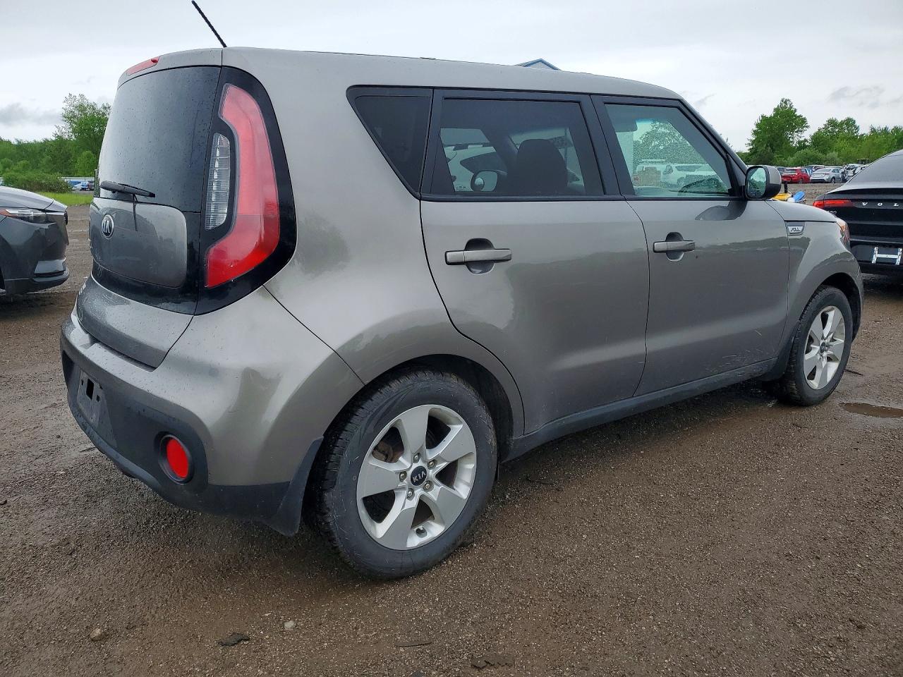 Kia Soul Base