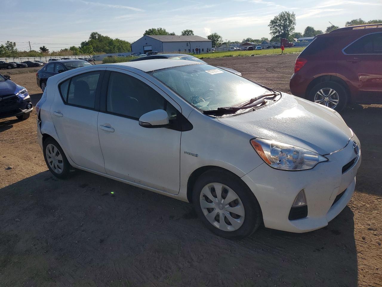 Toyota Prius c Three