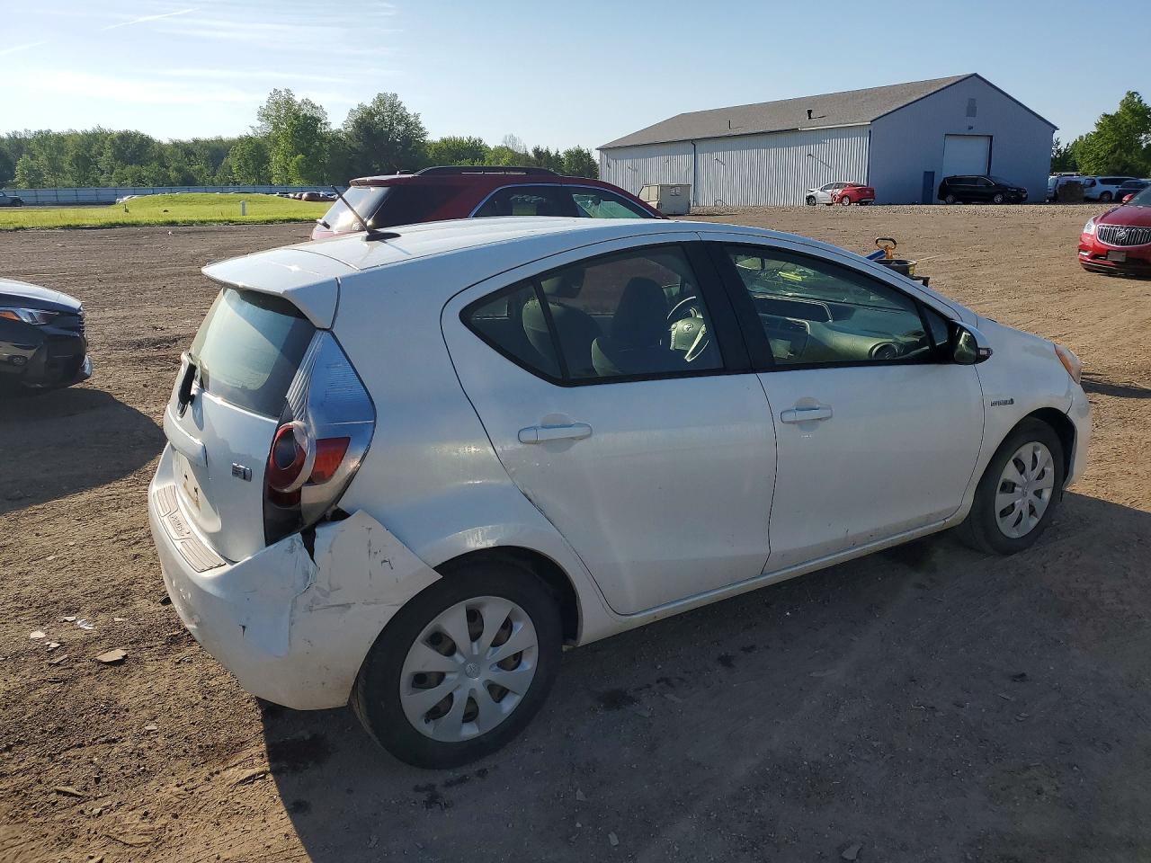 Toyota Prius c Three