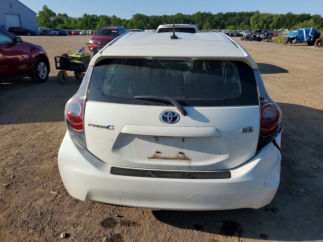 Toyota Prius c Three